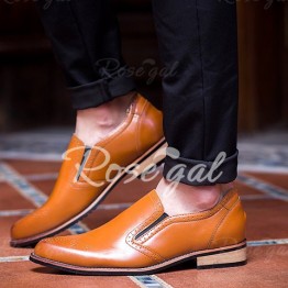 Retro Style Engraving and Solid Color Design Men's Formal Shoes