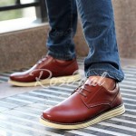 Vintage Style Engraving and PU Leather Design Men's Formal Shoes